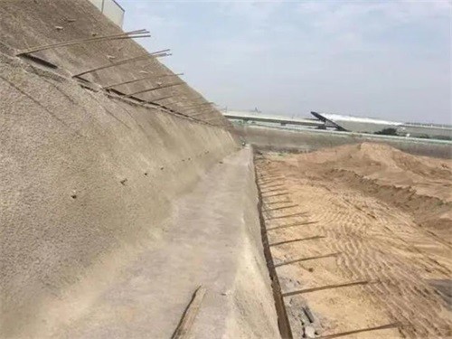 始兴河道边坡加固